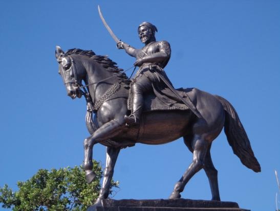 nagpur university 51 ft Chatrapati shivaji maharaj statue