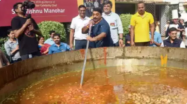 Vishnu Manohar in Ayodhya | Ram Halwa