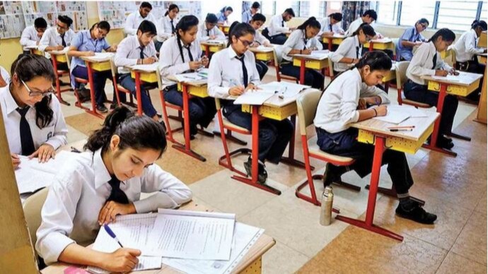 CBSE Class 10,12 Results: depicting students checking exam results online.