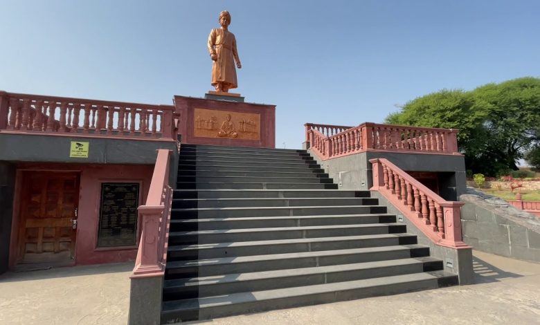 Ambazari Dam, Nagpur: Vivekananda Memorial relocation illustration showing a statue being moved from a lake spillway, representing the court's directive and environmental considerations.