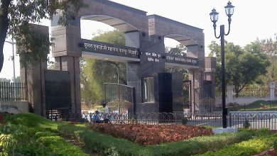 Researchers working on clean energy equipment at Nagpur University