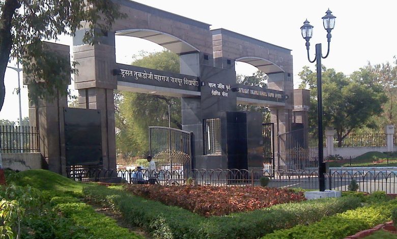 Researchers working on clean energy equipment at Nagpur University