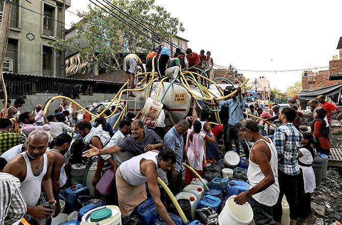 Eight Days on, no water in four areas of Nagpur.