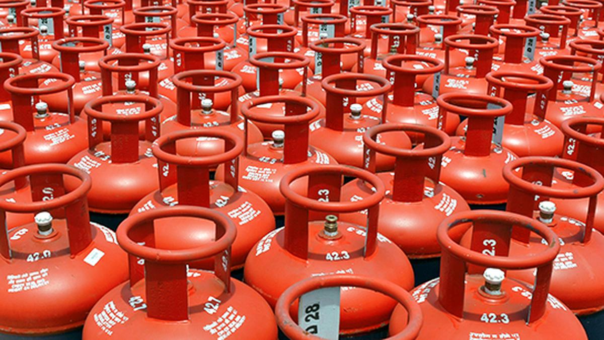 PM’s Bold Move: LPG Price Slashed by Rs 100 on International Women’s Day
