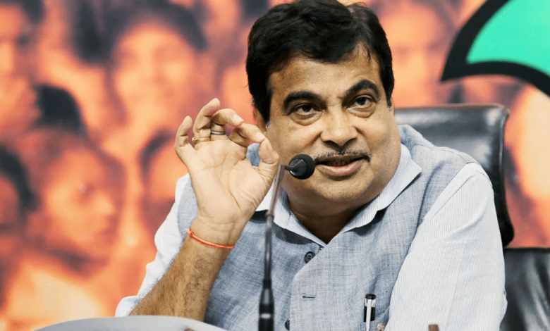 Nitin Gadkari speaking about economic development in Vidarbha