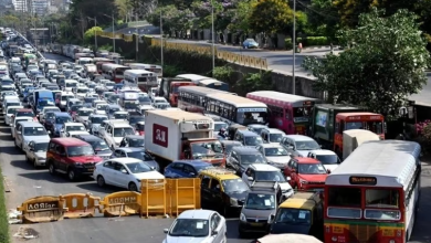 Gridlocked traffic on a congested road in Nagpur due to the Ambazari Bridge closure.