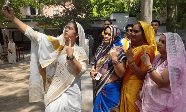 Lok Sabha polls: Voting chart showing a rise in women voters after the Lok Sabha elections.