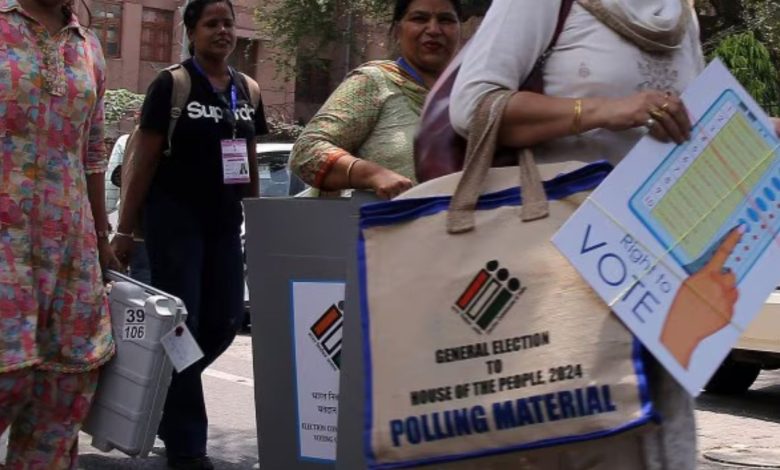 Comparison of rural and urban voter turnout in Nagpur elections since 1962