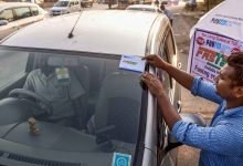 Vehicles using FASTag-enabled toll plazas in Maharashtra for seamless travel.