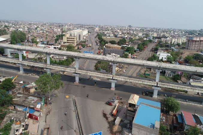 Aerial view of the newly operational Pardi flyover in Nagpur, showcasing its five-armed design and smooth traffic flow.