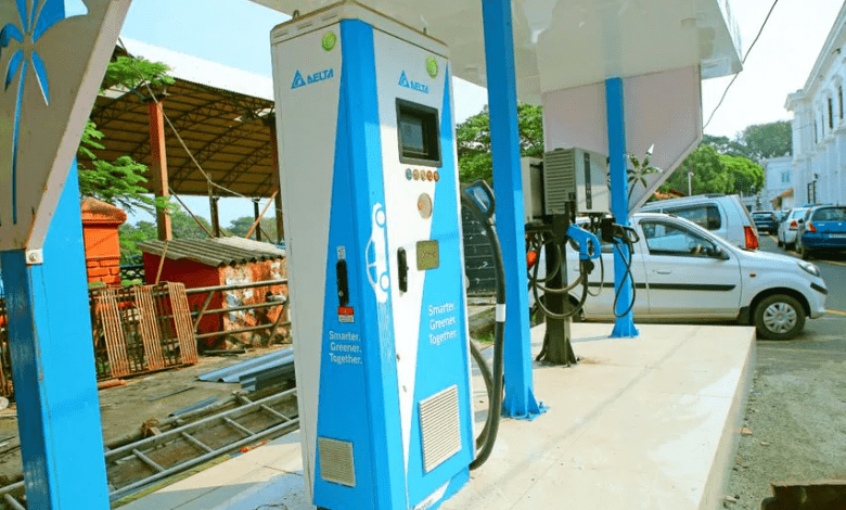 Electric vehicle charging station in Nagpur, promoting green mobility and sustainability.