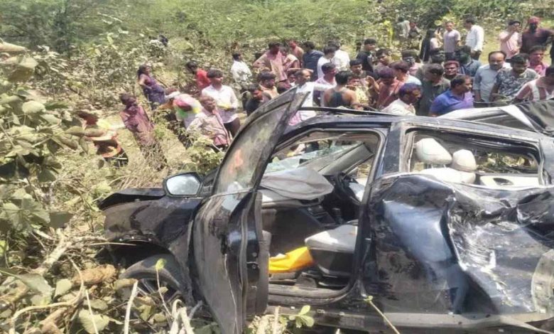 Nagpur: A tragic SUV crash scene on a flyover, emphasizing road safety. Butibori Flyover