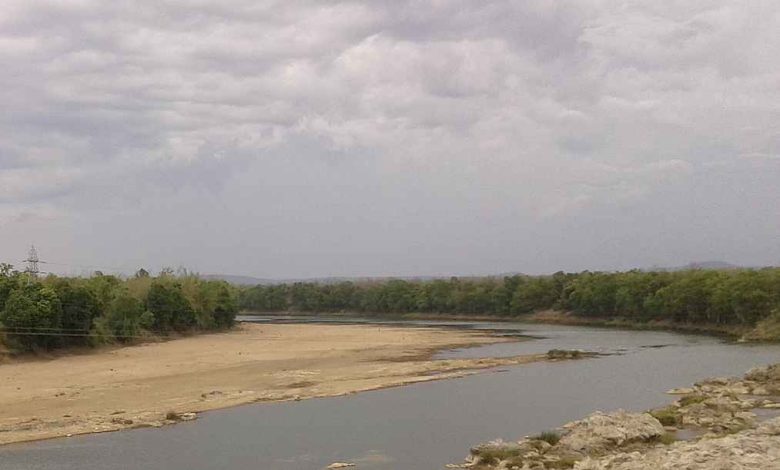 Water Supply Maharashtra: Wainganga-Nalganga river linking project improving irrigation in Maharashtra.